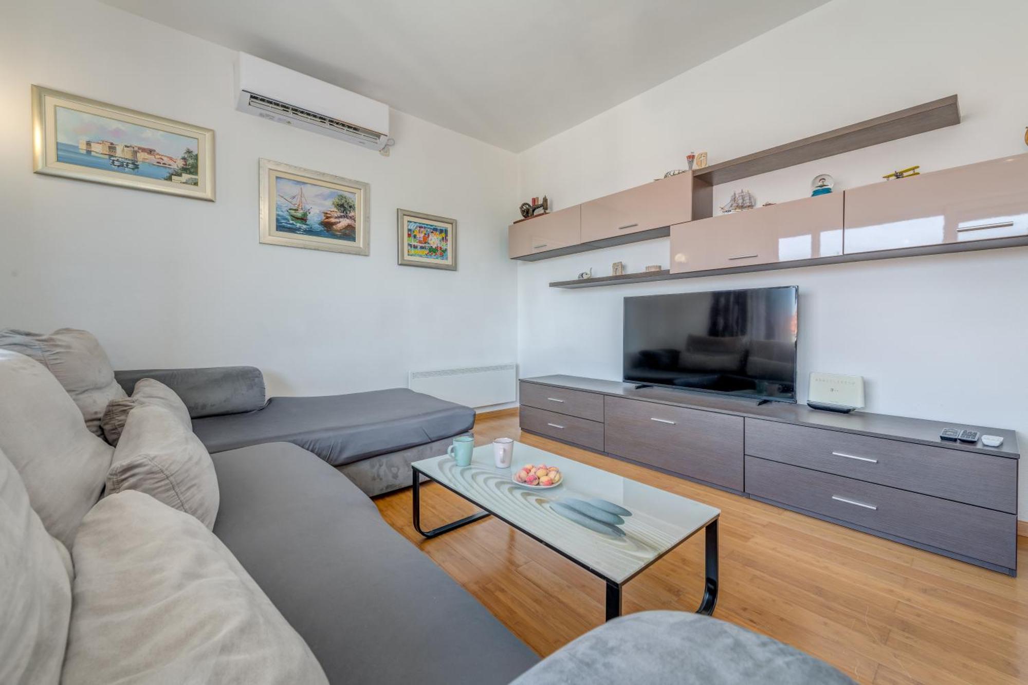 פודסטראנה Apartments Cala מראה חיצוני תמונה